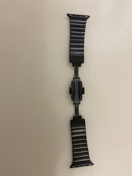 Сталевий ремінець на Apple Watch 40 mm