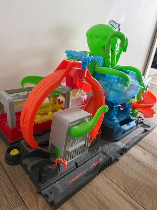 Tor wodny HOT wheels - OśMIORNICA