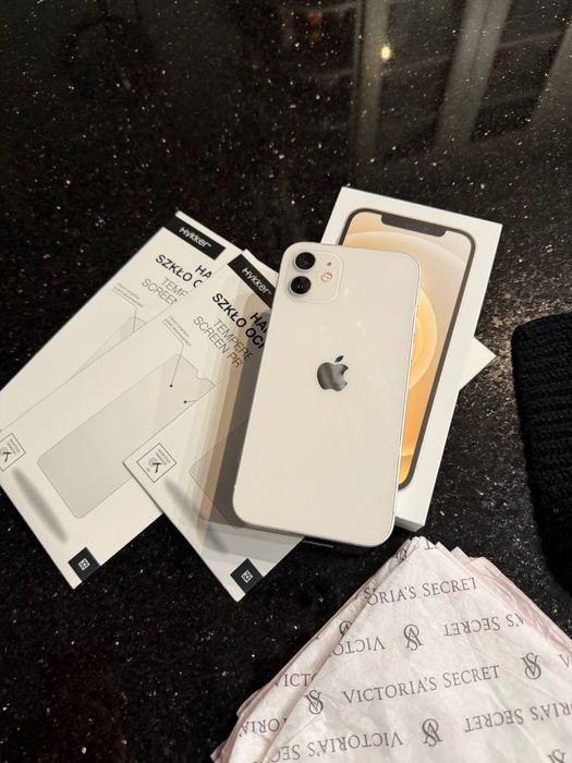 Stan igła! bardzo zadbany telefon iPhone 12 na sprzedaż