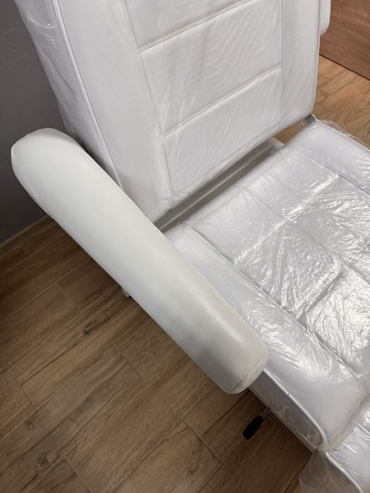 Кресло педикюрное