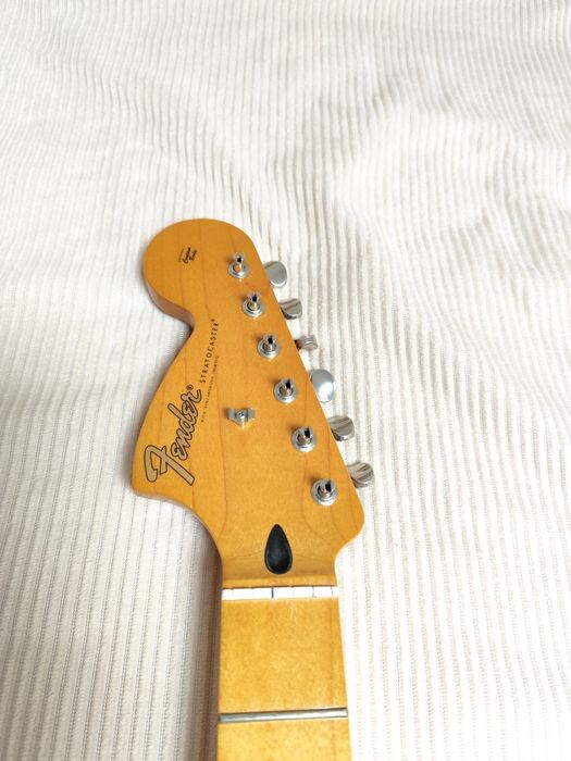 Fender Stratocaster Jimi Hendrix para projeto