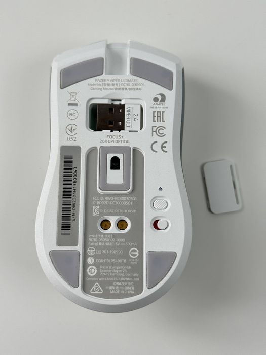 Бездротова комп'ютерна миша Razer Viper Ultimate Wireless White