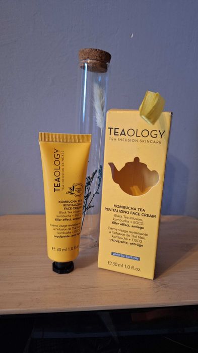 Teaology Kambucha Tea - krem do twarzy
