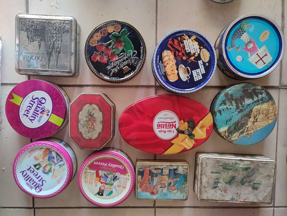 20 Latas colecionáveis antigas