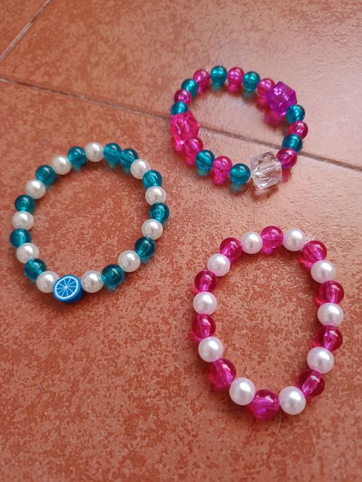 Pulseiras artesanais