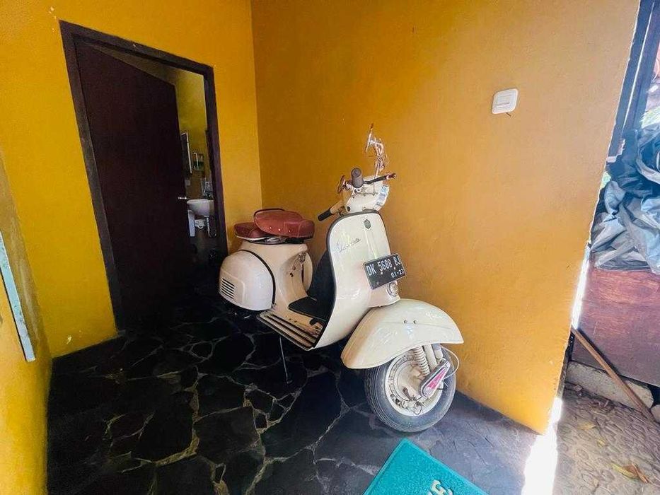 Vespa classica 150CC