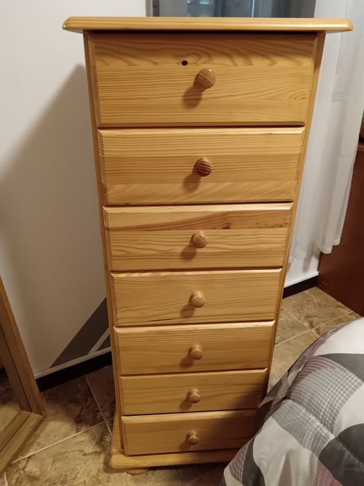 Móvel camiseiro maciço