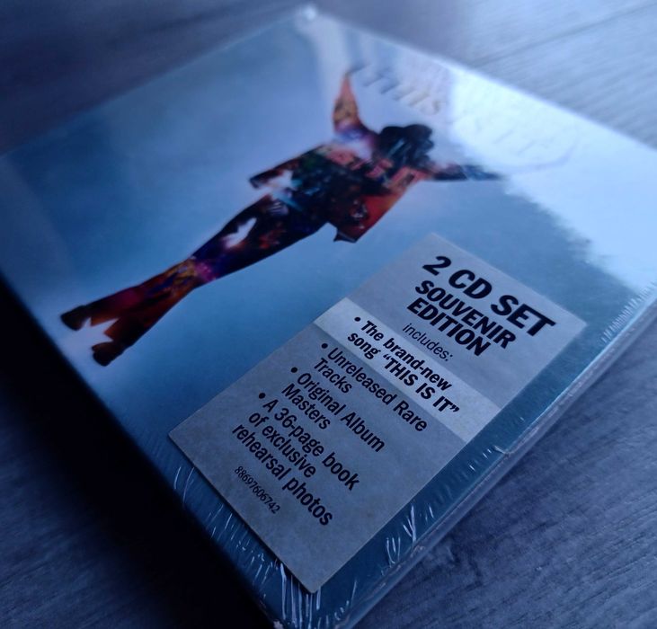Michael Jackson This is It! 2CD NOVO SELADO