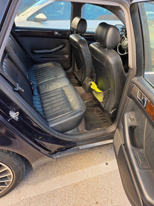 Audi A6 2.5 TDi 150 cv