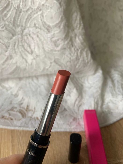 Matowa pomadka Infinite Peach Oriflame nowa szybka wysyłka