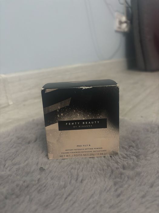 Puder fenty beauty