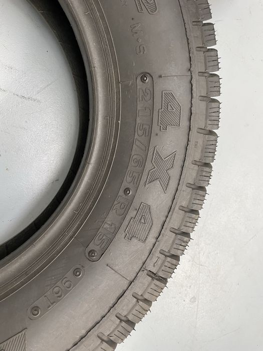 4 pneus 215/65 R15 4x4