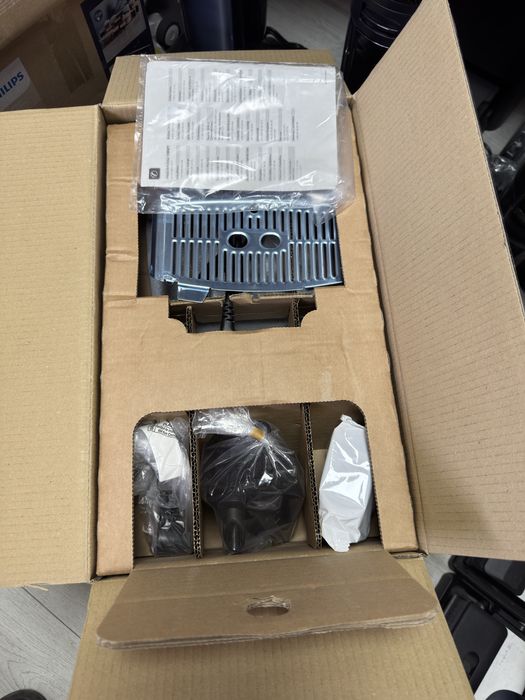 Кофемашина philips 5500 latte go 5547/90 гарантія 1 рік оригінал original