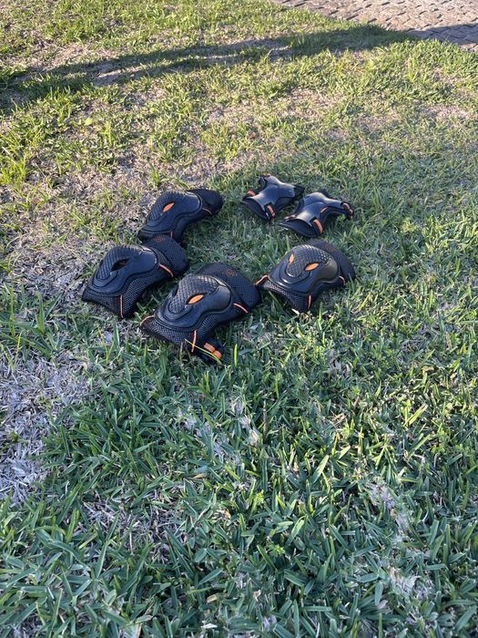 Proteções de joelhos, mãos e cotovelos