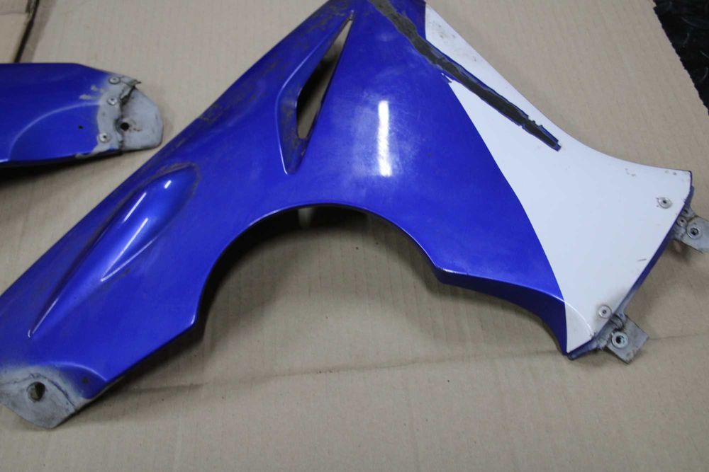 Lewa Prawa Owiewka Boczek Pług Plastik Honda CBR 125 JC39 07-10
