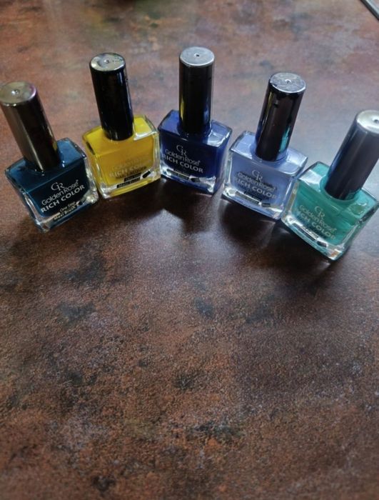 Продам лак для ногтей