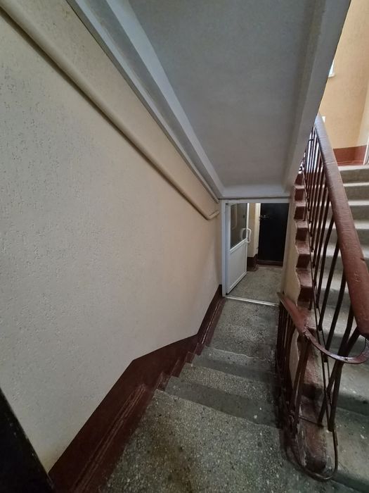 Продаж 3-х кімнатної квартири. 44 квартал. Вулиця  Рекордна.