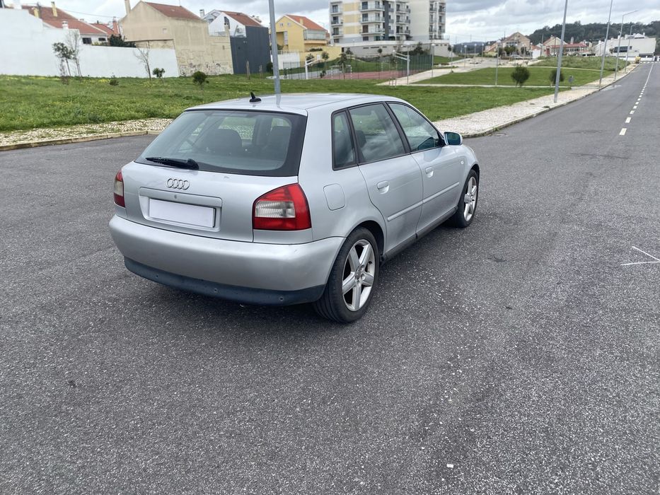Audi A3 TDI 130cv Automático