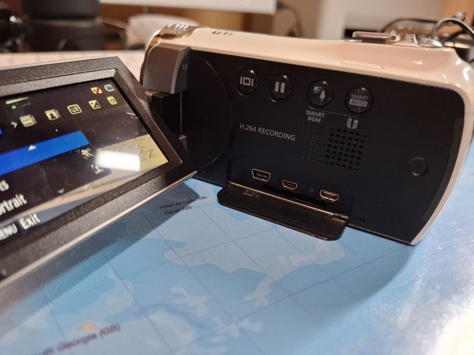 Kamera Samsung HMX-F90