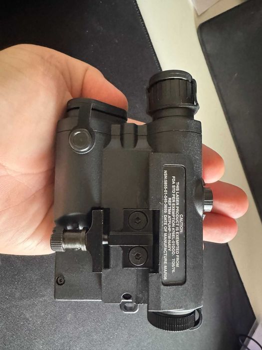 An/Peq-15 Element Illuminator Laser Module