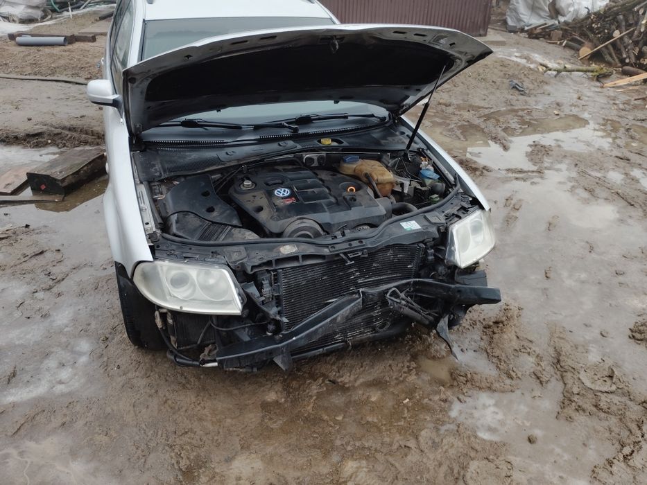 Silnik, skrzynia, drzwi, maska, w całosci lub na części