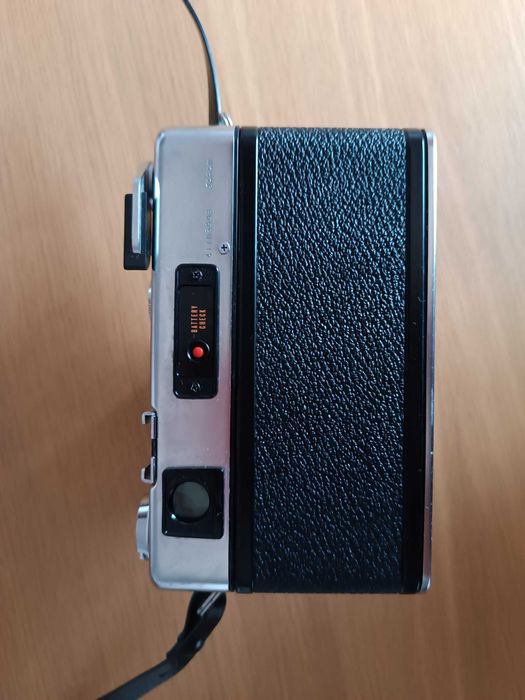 Máquina fotográfica YASHICA electro 35 GSN