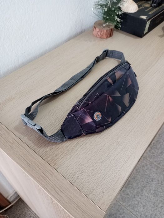 Mini Bolsa de Cintura