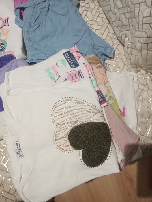 Vendo roupa em muito bom estado