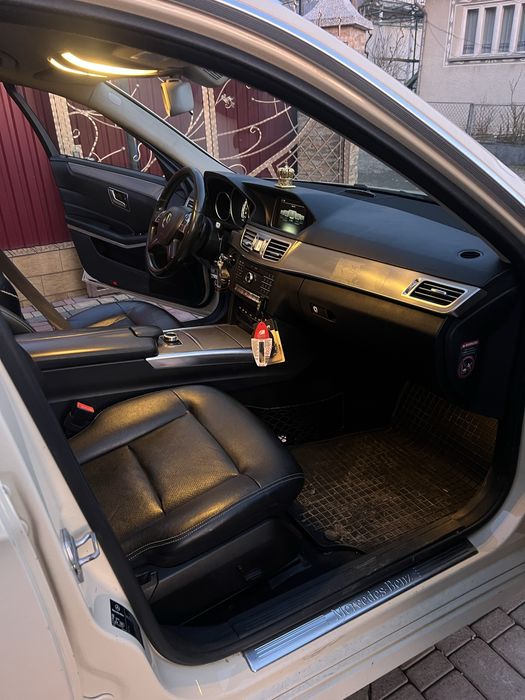 Мерседес w212 рест 2016 рік