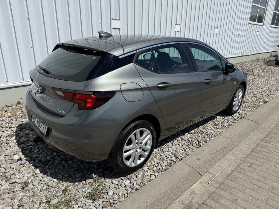Opel Astra 1.6 CDTi 110 KM