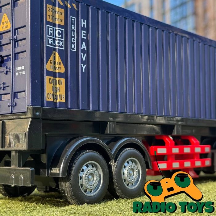 Фура на радіокеруванні American Truck 59см Біла | Грузовик на пульті