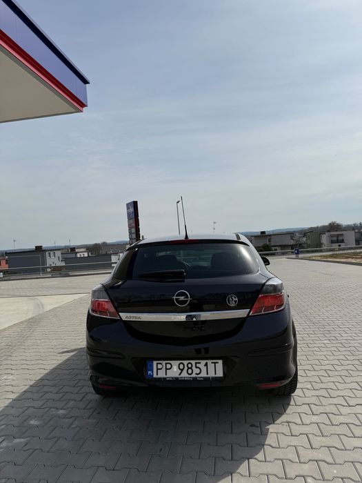 Opel astra H gtc