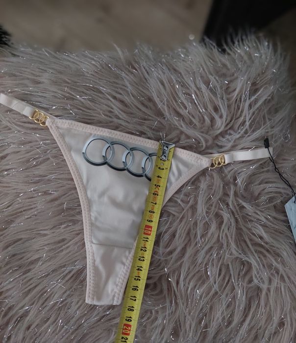 Nowe Damskie majtki stringi z logo audi rozmiar S