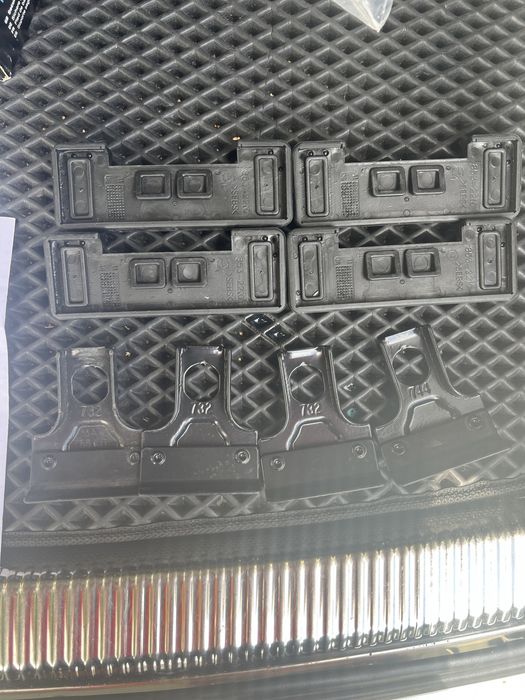 Thule KIT Тюль опори поперечини багажник рейлінги перемички Wingbar