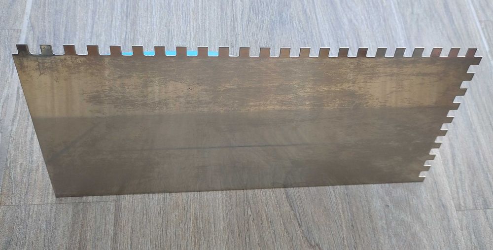 Гладилка з нержавіючої сталі 120x280 мм .