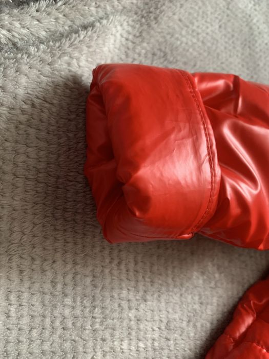 Нова куртка 104 розмір