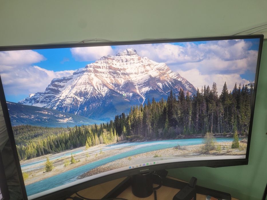 Samsung G5 32" 1440p 165Hz 1ms LS32CG554ENXZA