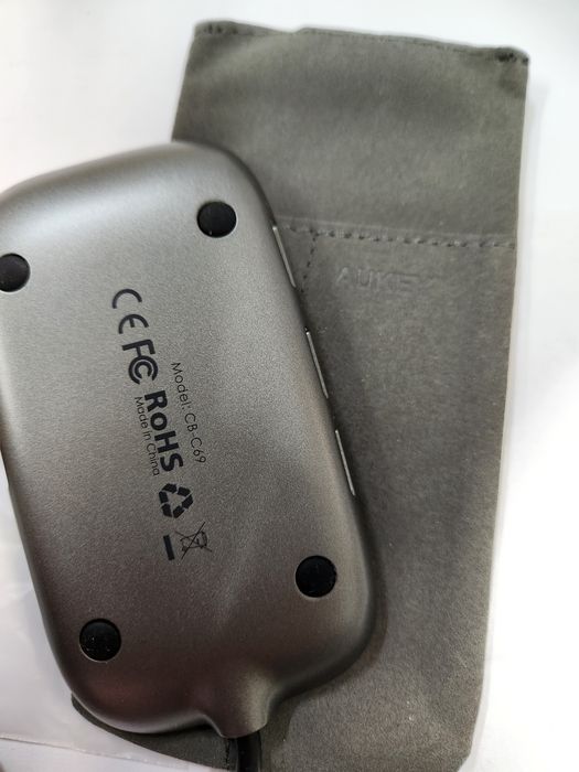 Hub USB-C 6 em 1 (USB 3.0, HDMI, SD-Card)