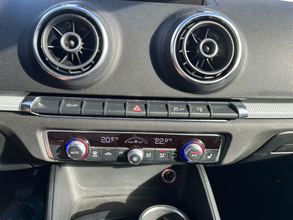 Audi A3 1.6 TDI 2014 |  Revisões Audi | Bancos aquecidos | Full extras