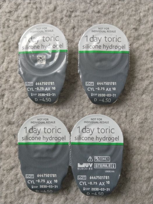Soczewki toryczne -4.50,/cyl:0.75/ax 104 sztuki.