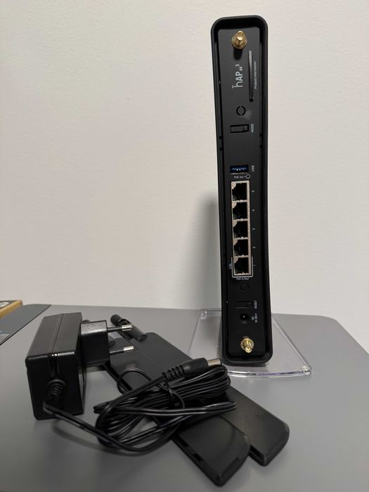 Router Routerboard Mikrotik hAP ax3 C53UiG+5HPaxD2HPaxD