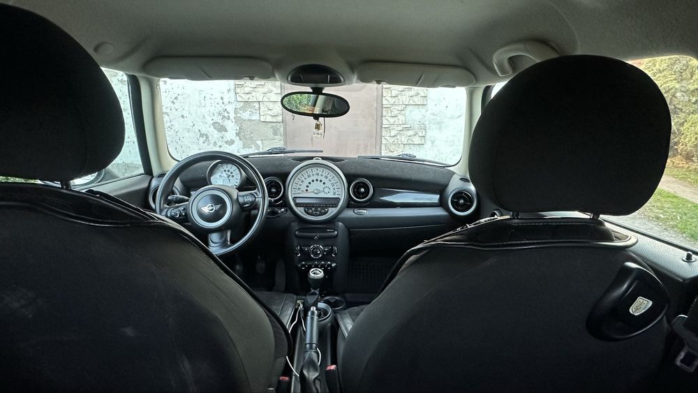 Mini Cooper  , бензин 1.6  рік 2010