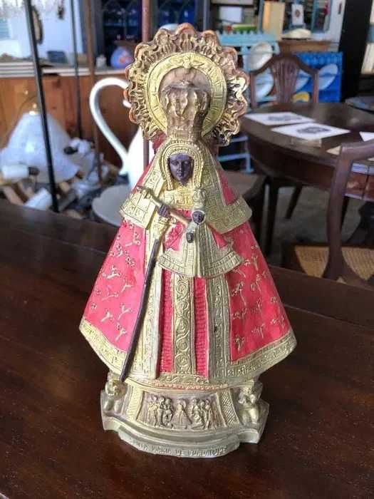 Santa de Guadalupe em Resina, excelente estado
