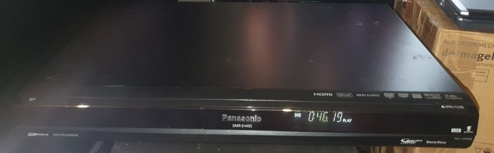 Nagrywarka HDD&DVD Panasonic DMR-EH495 USB Hdmi Divx DV IN Optical