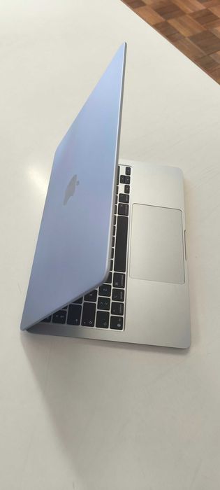 NOVO - Apple MacBook Air 13" M5 10-core CPU 8-core GPU 16GB 512GB SSD macOS Sky blue COMO NOVO.