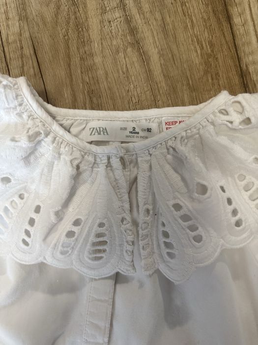 Біла сукня zara 92р