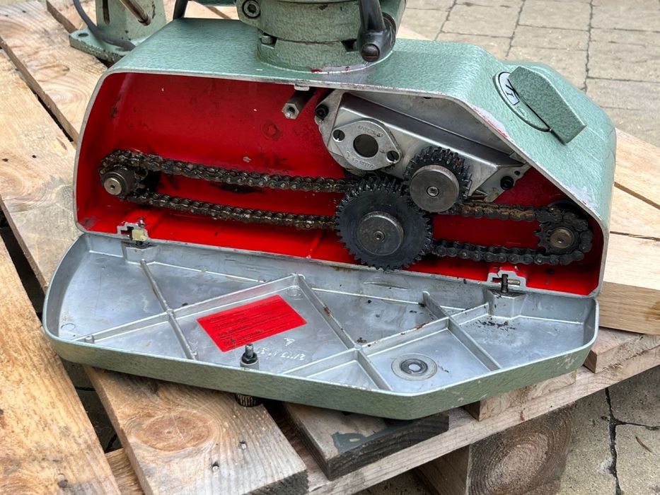 Автоподача, подача до фрезера, фуганка, пилкі - циркуляркі