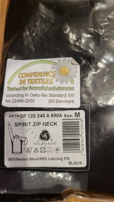 DEVOLD - Bluzka termoaktywna z wełny Merino.