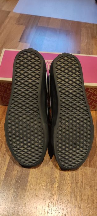 Używane trampki Vans Sk8 low czarne zamszowe rozmiar 44,5