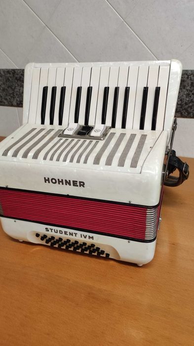 Acordeão Hohner à II Voz - Acordeon